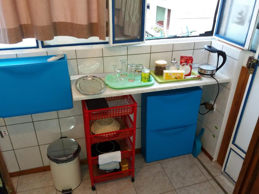 B&B Guest House "Be Happy"-Parking,Breakfast Center Split Exterior foto